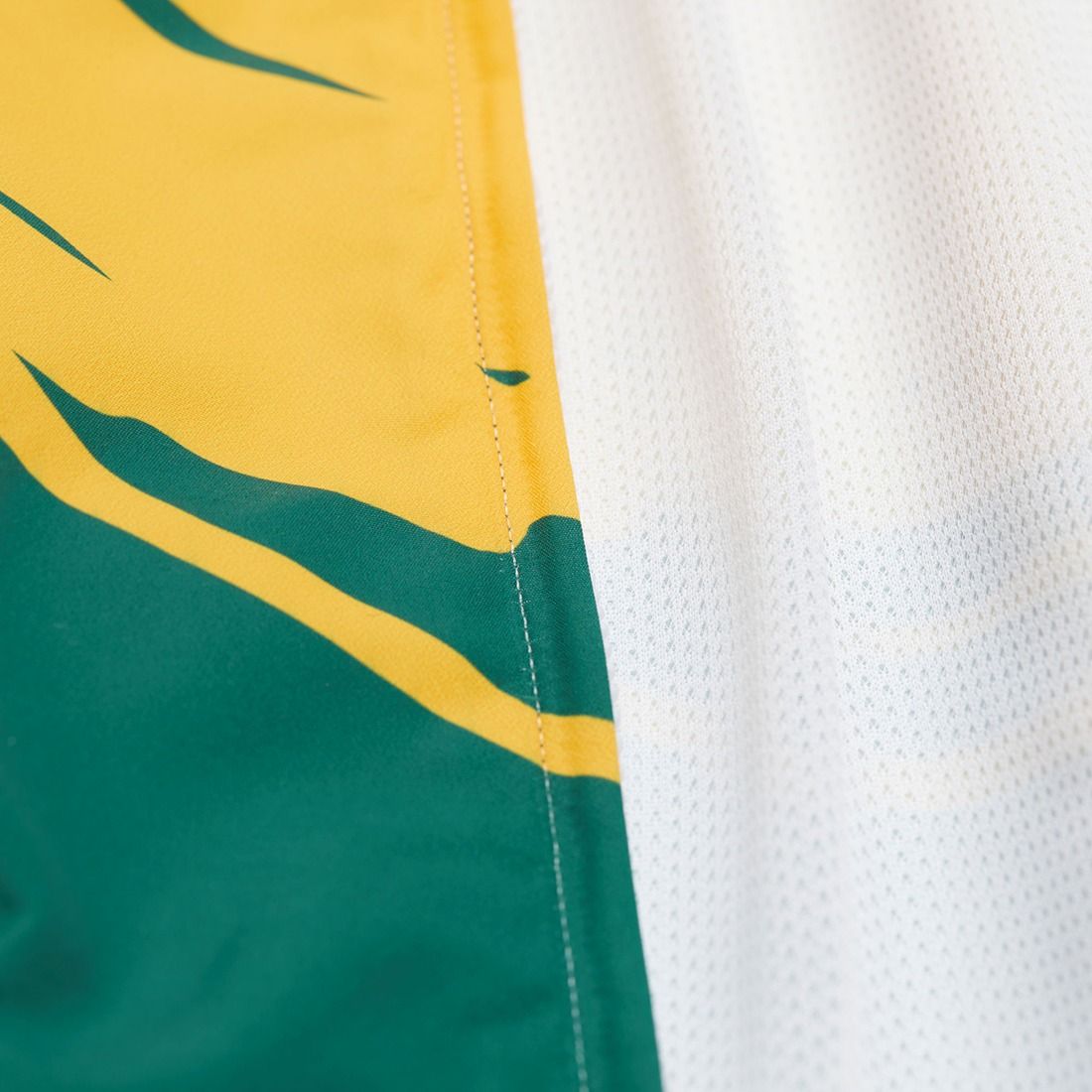 Packers Mitchell & Ness Paint Brush Windbreaker 5 Packers Mitchell & Ness Paint Brush Windbreaker