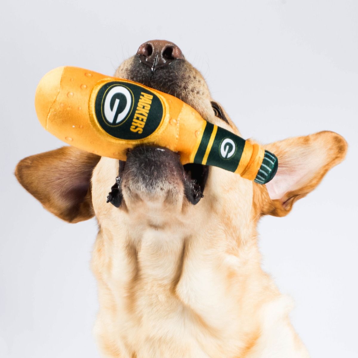 Packers Beer Bottle Pet Toy