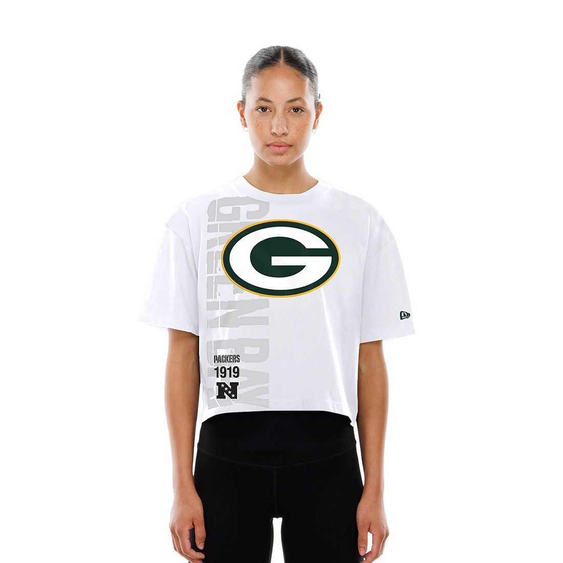 Packers New Era Womens Leisure Boxy Crop T-Shirt 1 Packers New Era Womens Leisure Boxy Crop T-Shirt