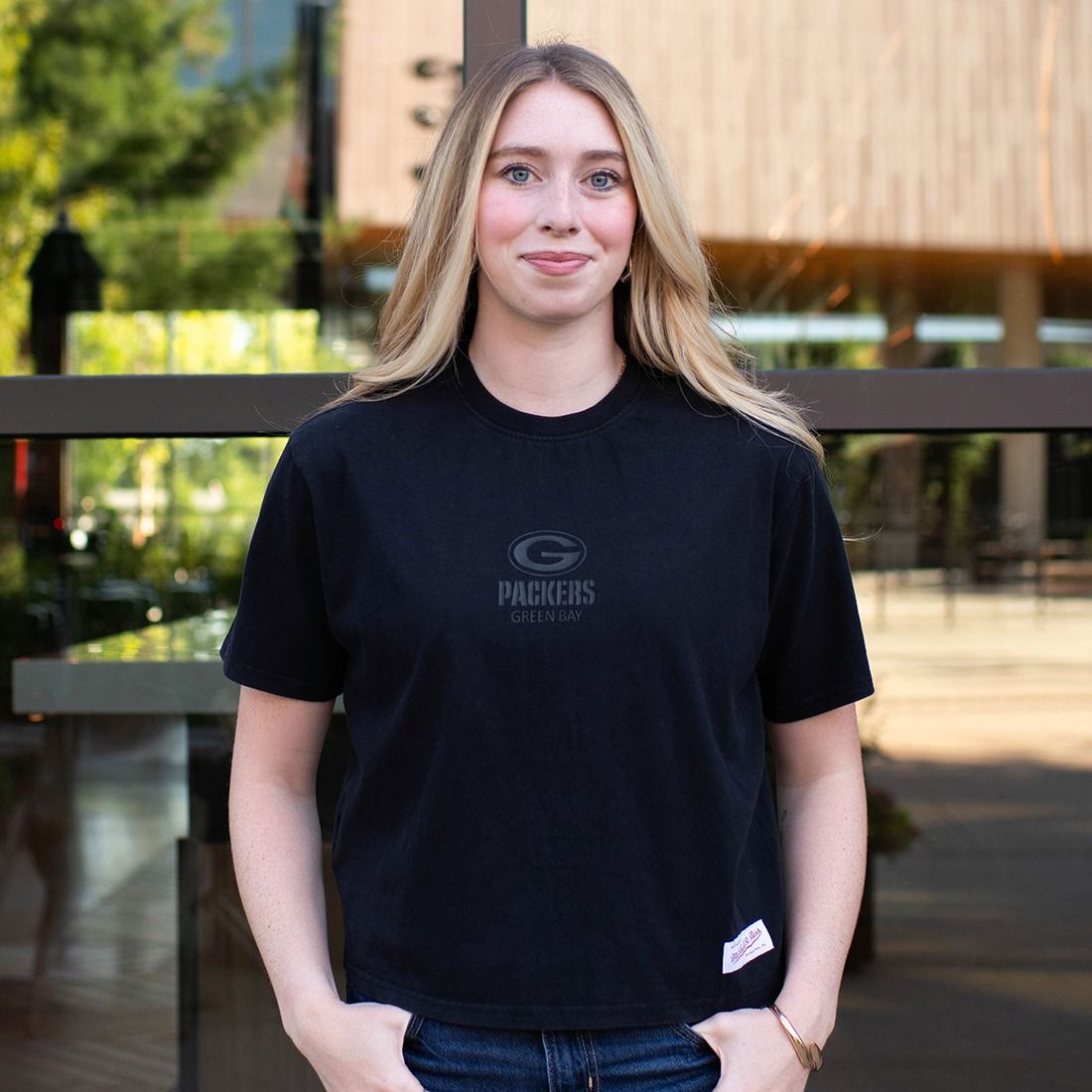 Packers Mitchell & Ness Womens Core Essentials Crop Boxy T-Shirt 8 Packers Mitchell & Ness Womens Core Essentials Crop Boxy T-Shirt
